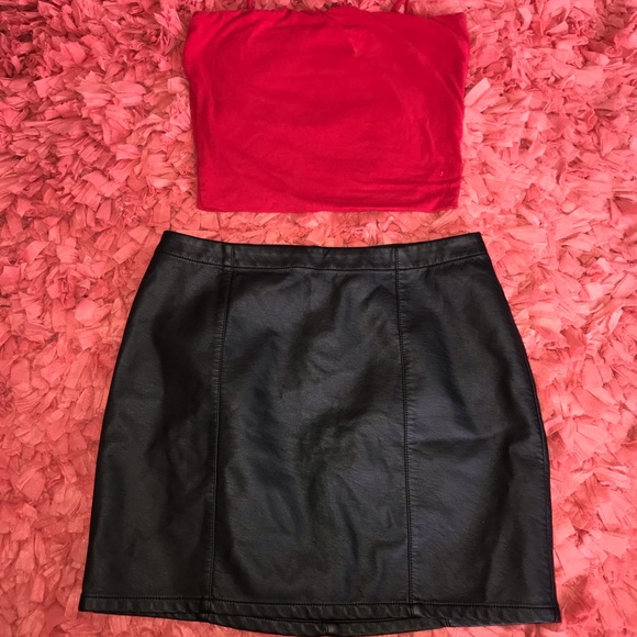 Forever 21 Dresses & Skirts - Forever 21 Black pleather skirt NWT